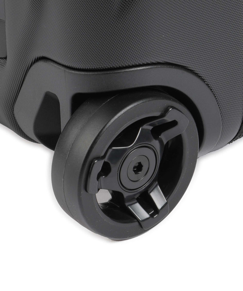 Thule Chasm Travel bag with wheels black