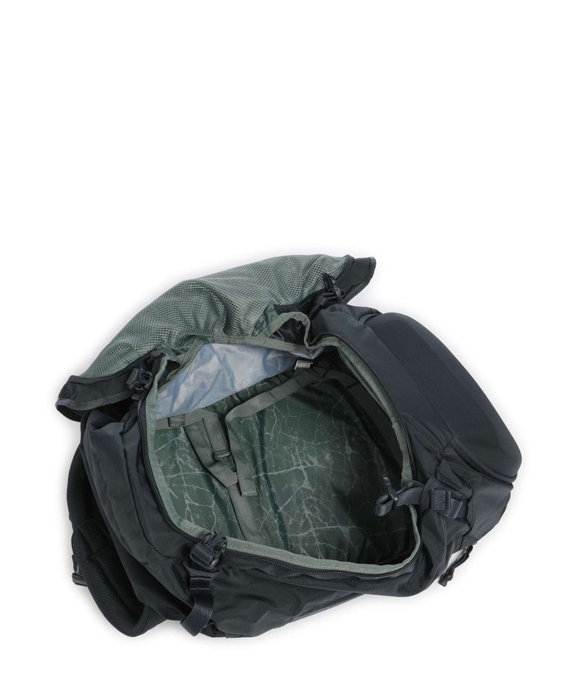 Thule Landmark 40 Travel backpack darkest blue