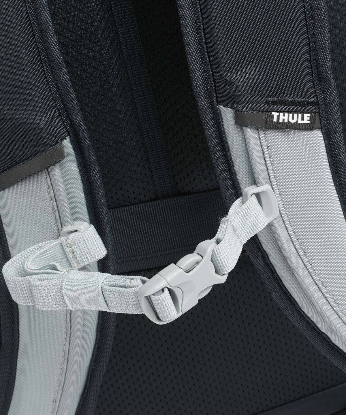 Thule EnRoute 26 Backpack soft blue/darkest blue