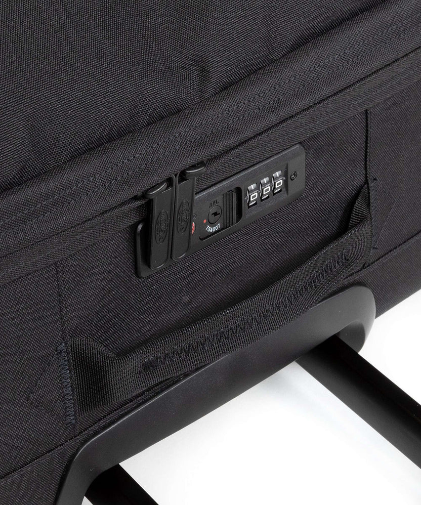 Eastpak Icon Travel'R L Travel bag with wheels on black