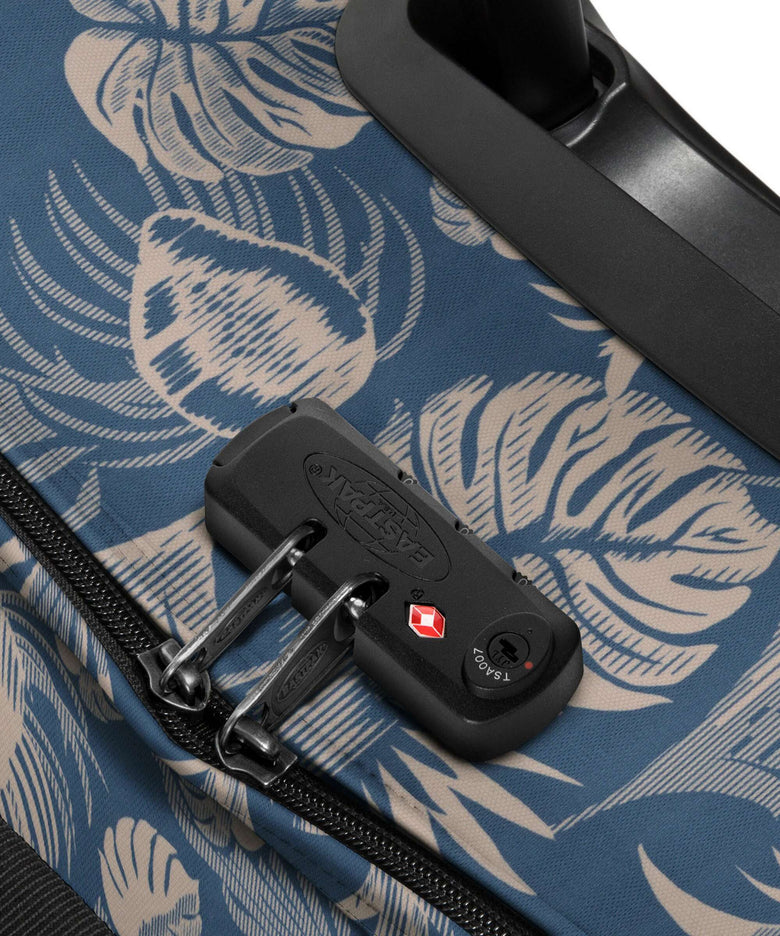 Eastpak Tranverz M Travel bag with wheels brize blue beige