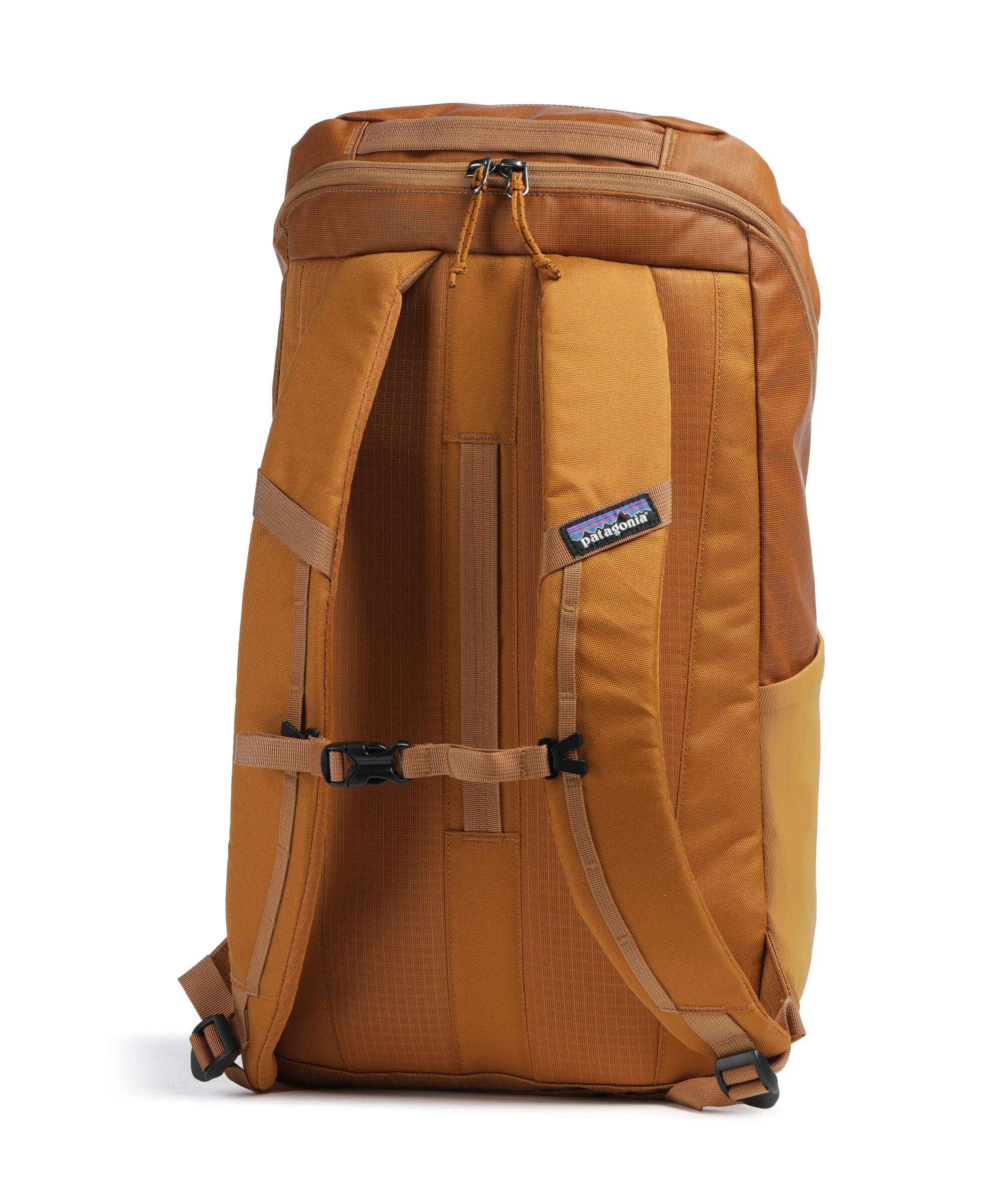 Patagonia Black Hole 25 Backpack 14″ recycled polyester cinnamon brown