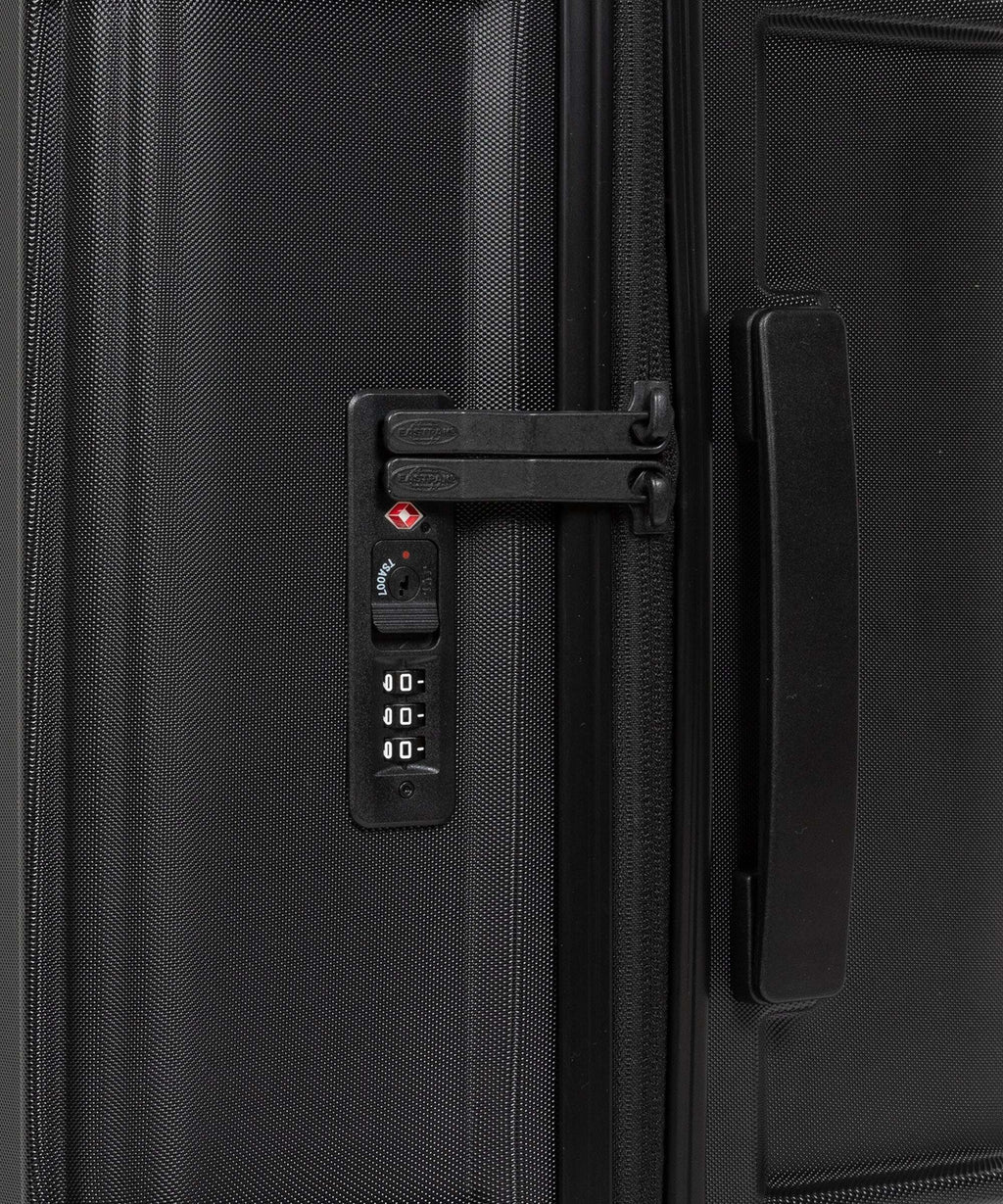 Eastpak Resist'R Zip Spinner (4 wheels) black