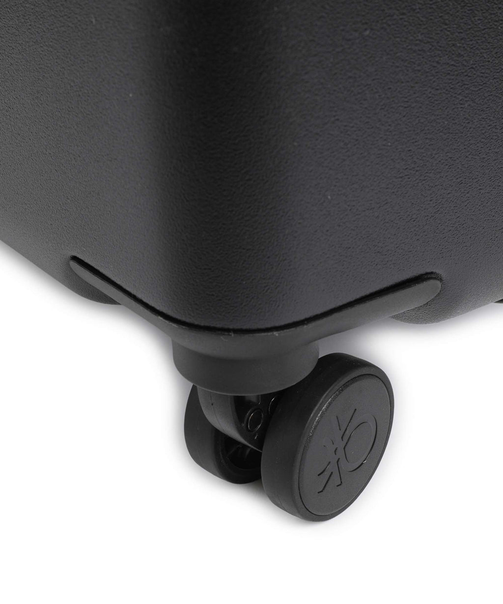 Delsey Paris x United Colors of Benetton UCB Hardside Spinner (4 wheels) black