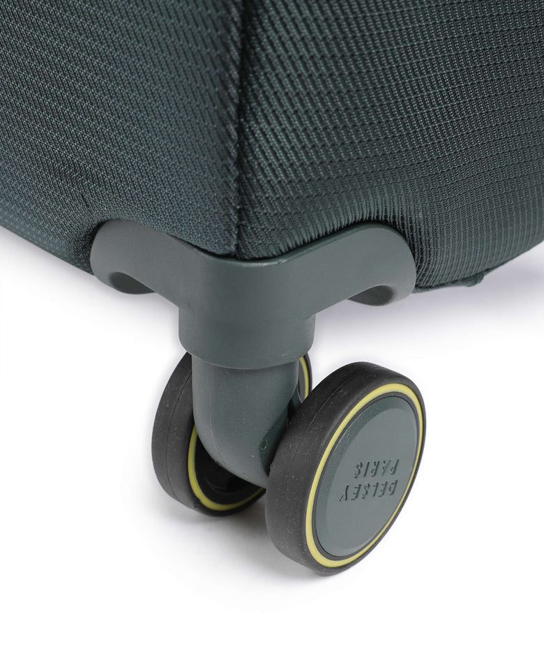 Delsey Paris Montmartre Air 3.0 Spinner (4 wheels) pine