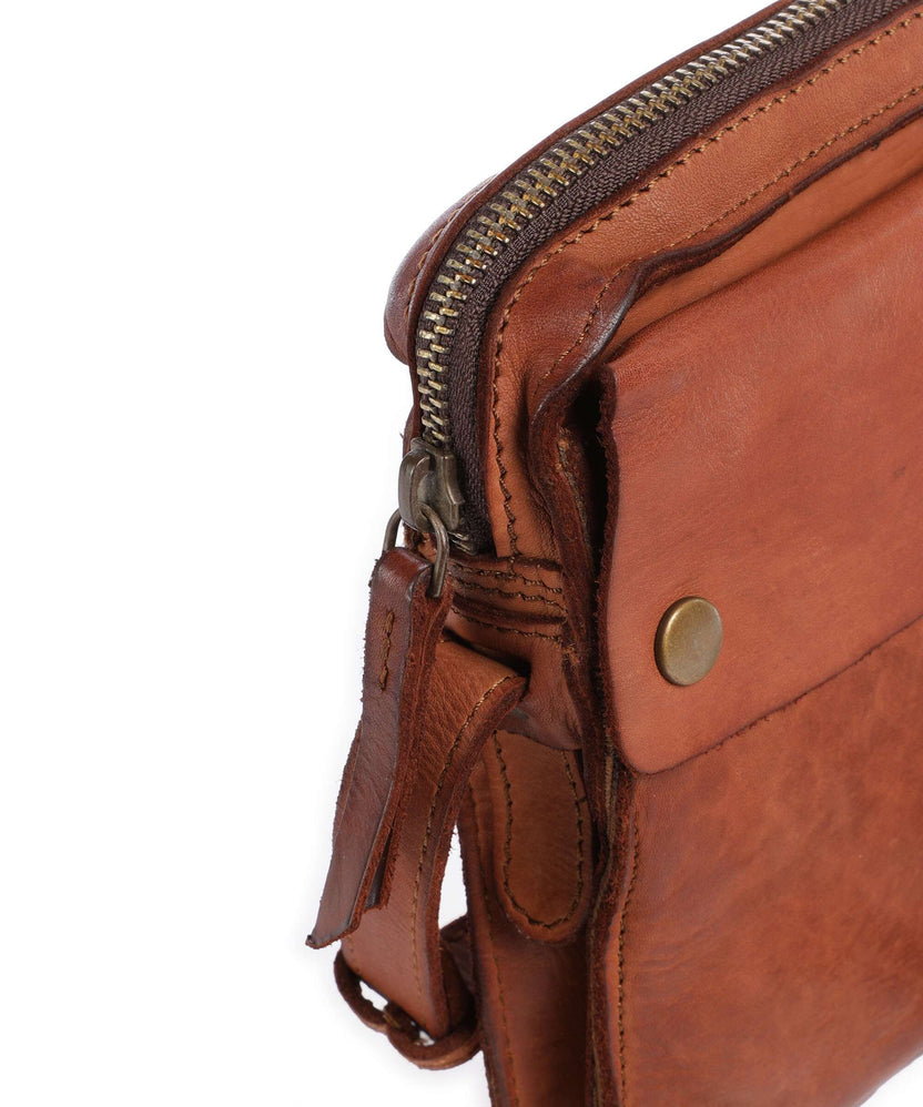 Harold's Submarine Crossbody bag cognac