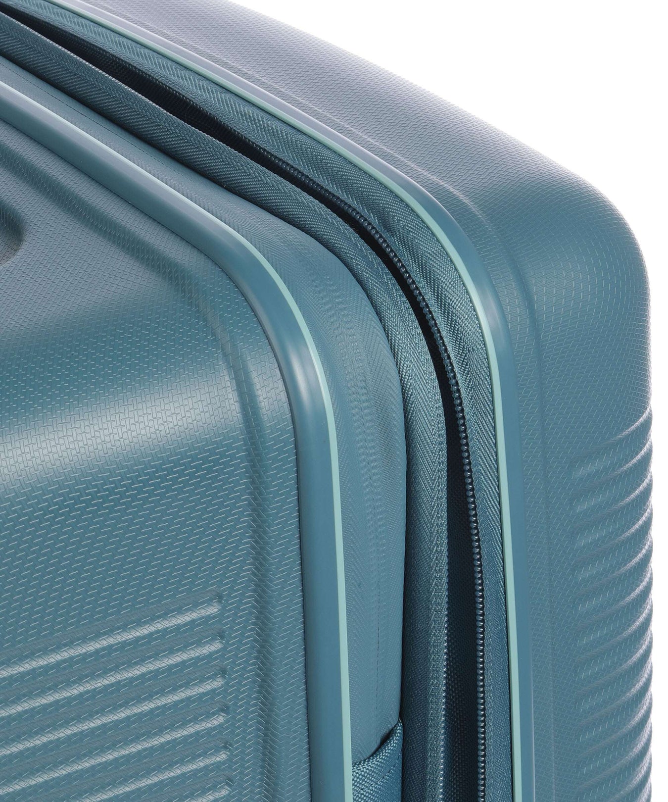 Travelite Roomer Spinner (4 wheels) aqua