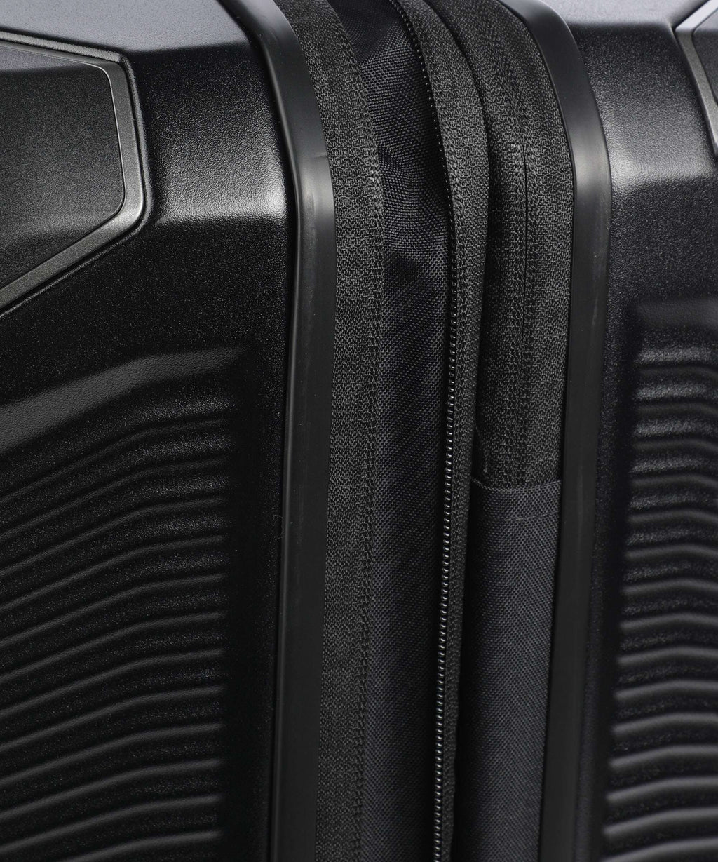 Travelite Millenium Spinner (4 wheels) black