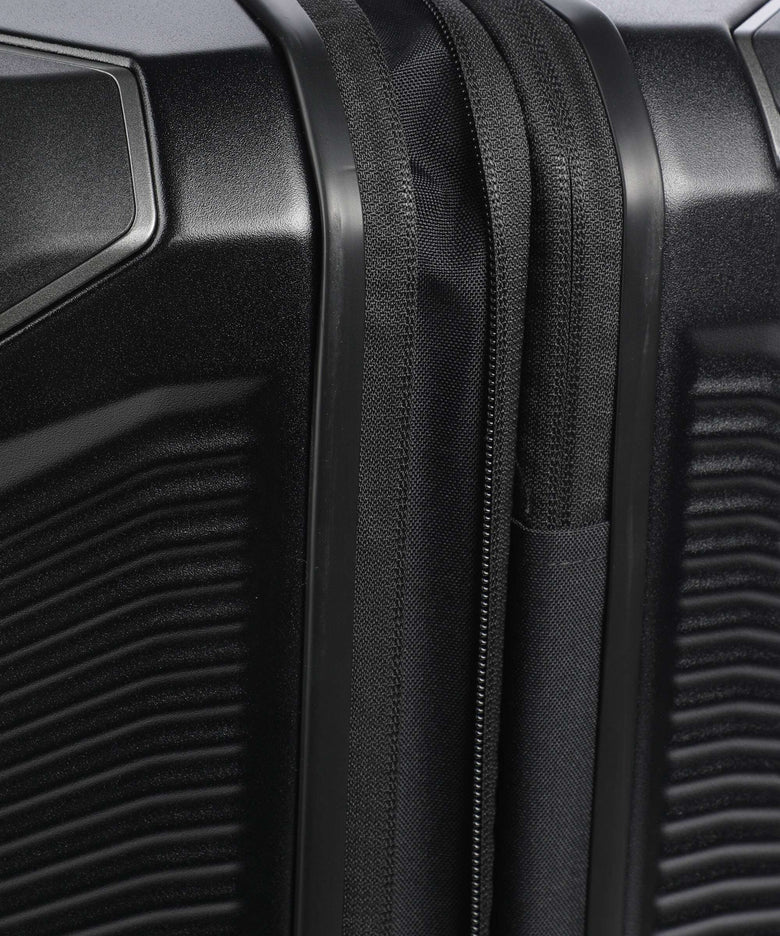 Travelite Millenium Spinner (4 wheels) black