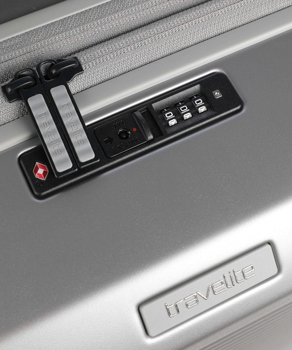 Travelite Millenium Spinner (4 wheels) silver