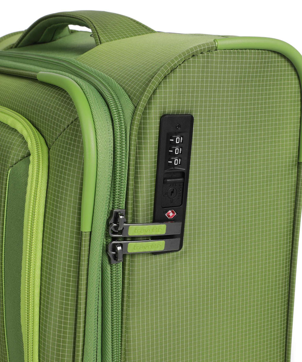 Travelite Corsiica Spinner (4 wheels) fresh green