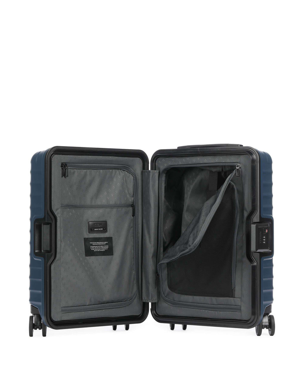 Titan Overseas Spinner (4 wheels) midnight blue