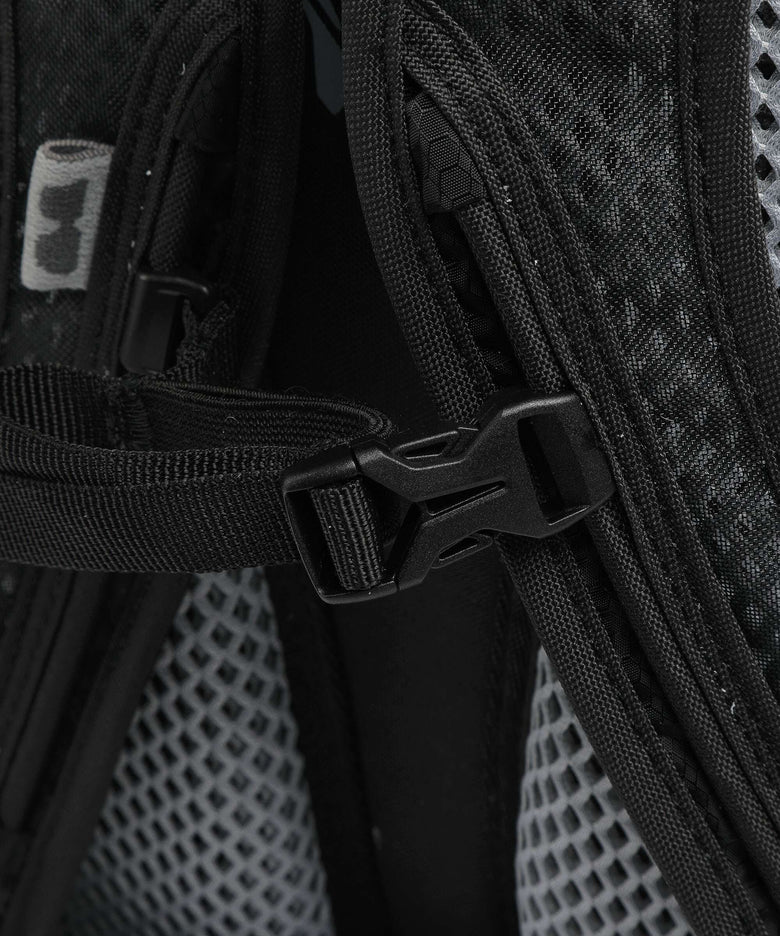 Deuter Race 12 Backpack black