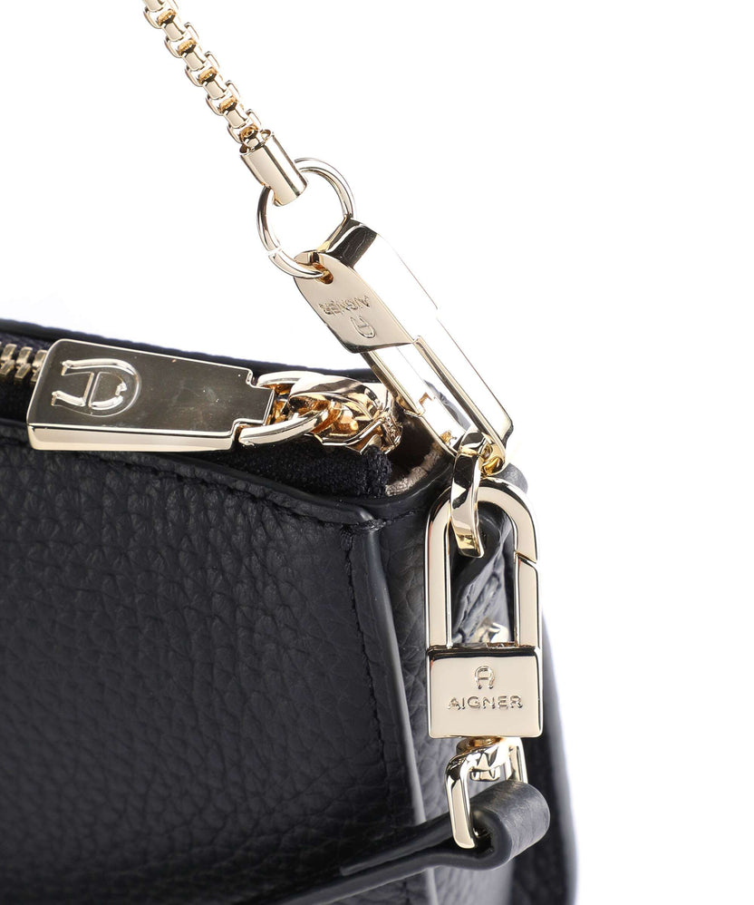 Aigner Ivy S Shoulder bag ink