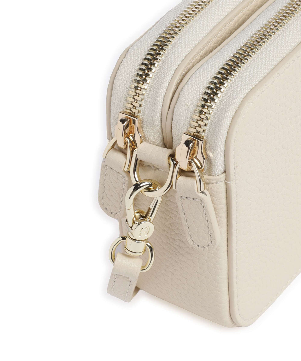 Aigner Diadora Crossbody bag macadamia white