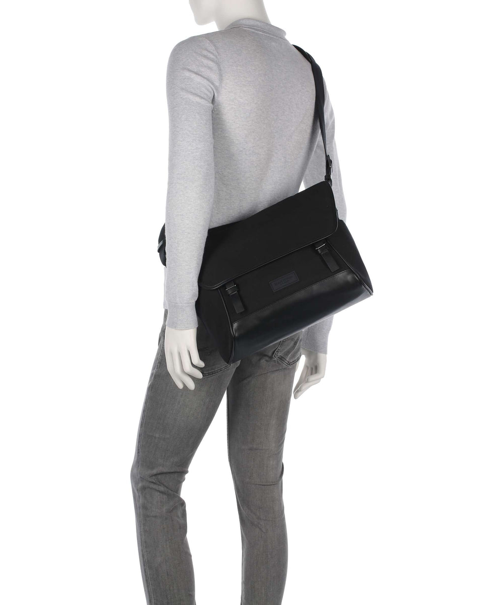 Marc O'Polo Moa Messenger bag black