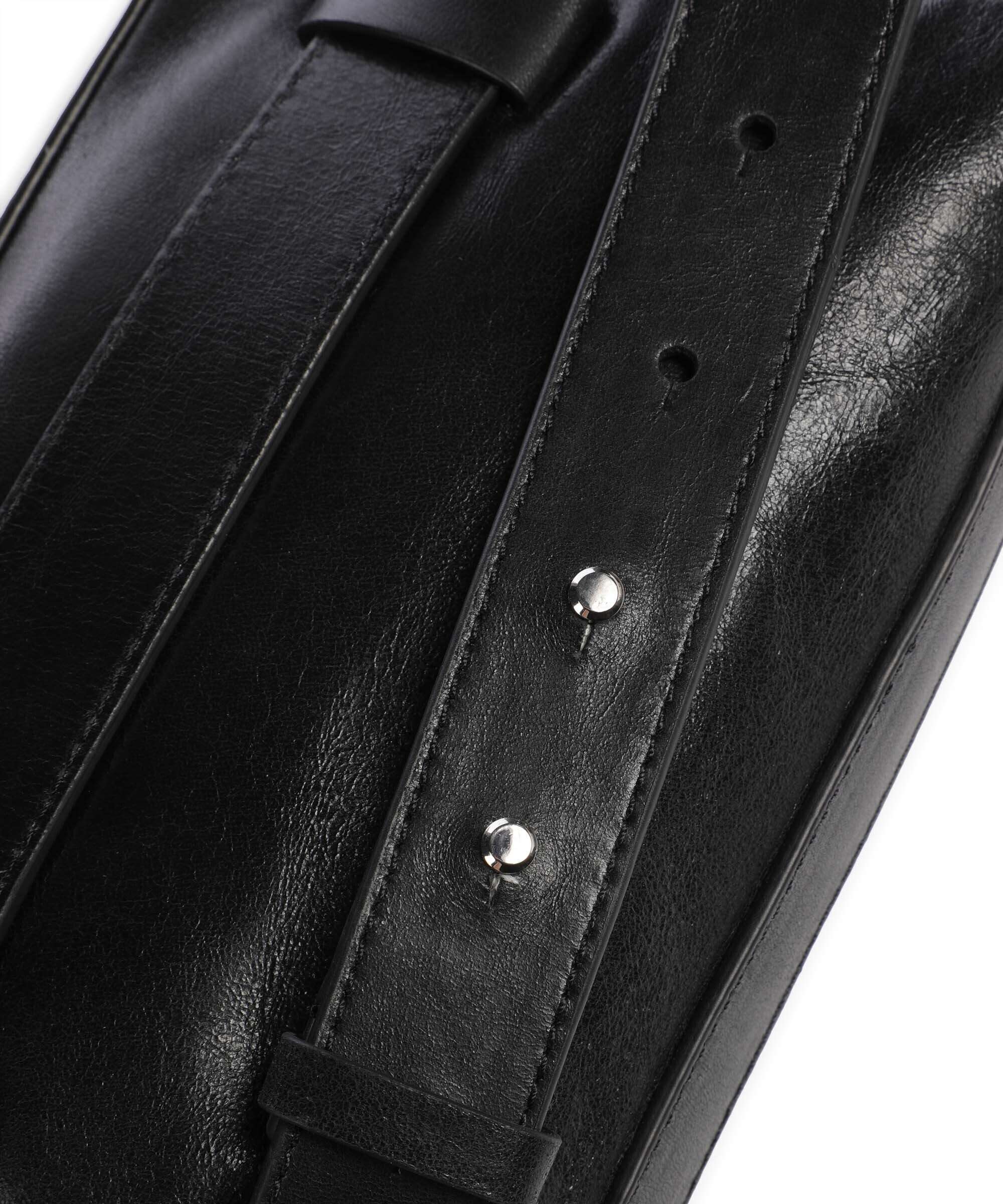 Liebeskind Elvira Lamb SF Verna Belt bag black