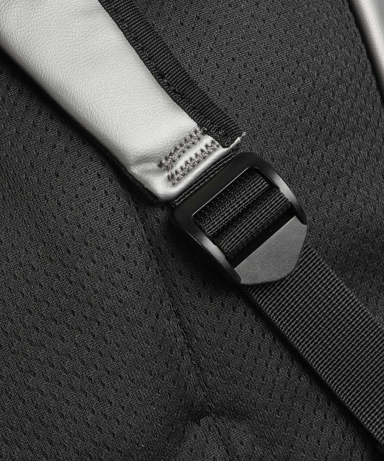 Zwei Cargo CAR200 Rolltop backpack metallic stone
