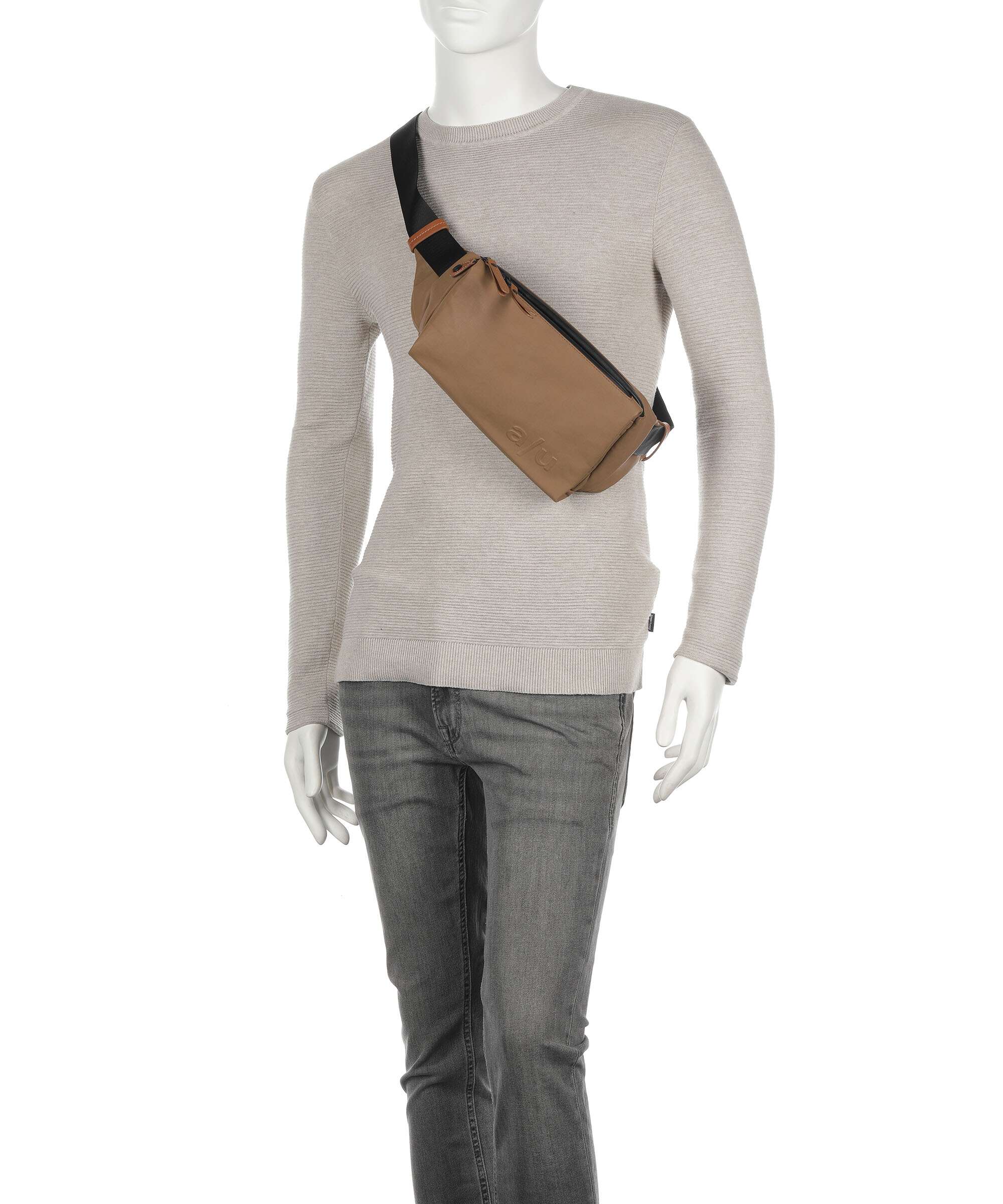 Aunts & Uncles Japan Himeji Fanny pack tapir