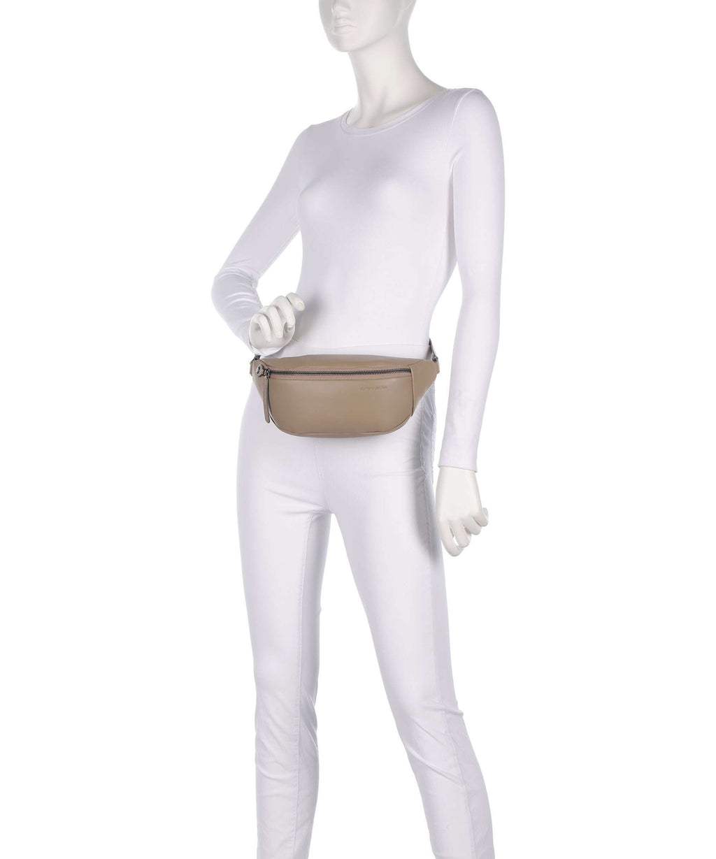 Aunts & Uncles Jamie's Orchard Bilberry Fanny pack portabella