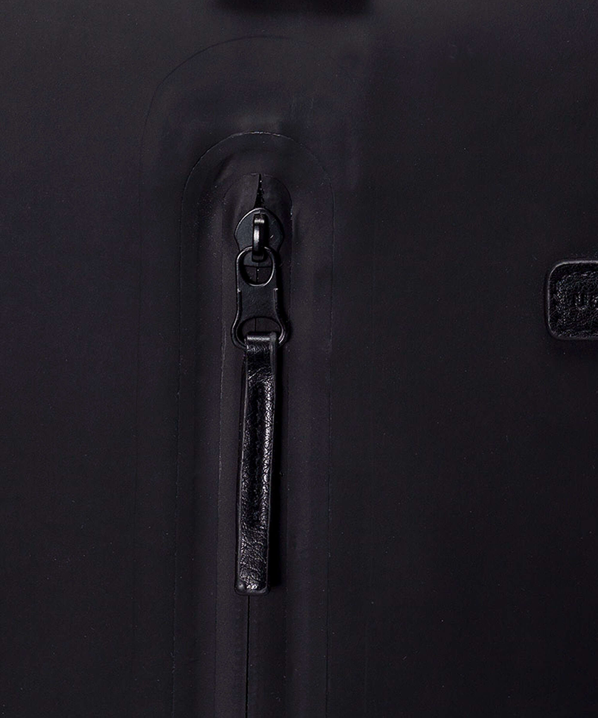 Ucon Acrobatics Lotus Hajo Pro Rolltop backpack black