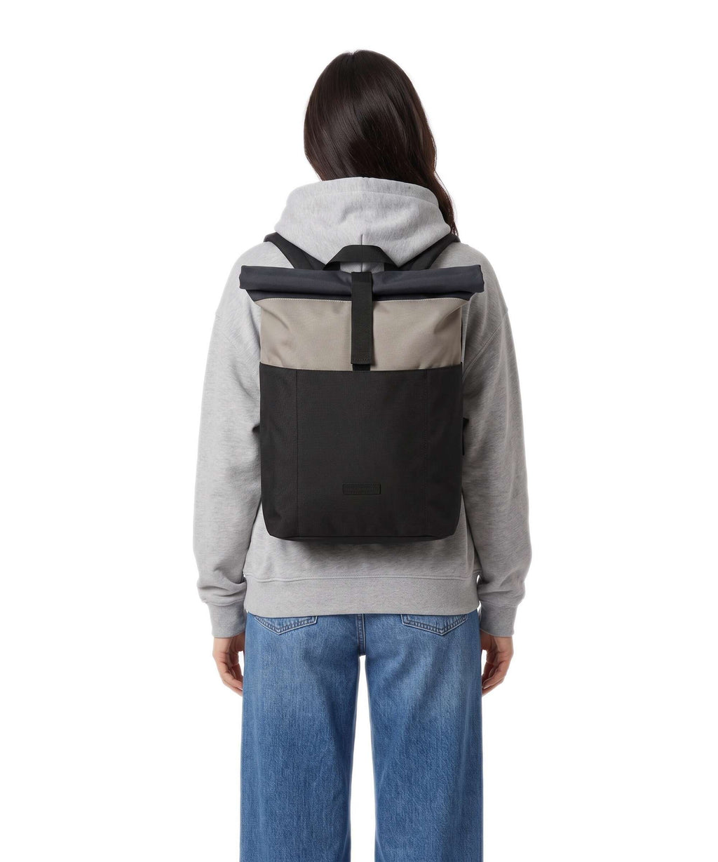 Ucon Acrobatics Original Hajo Mini Rolltop backpack dark sand/black