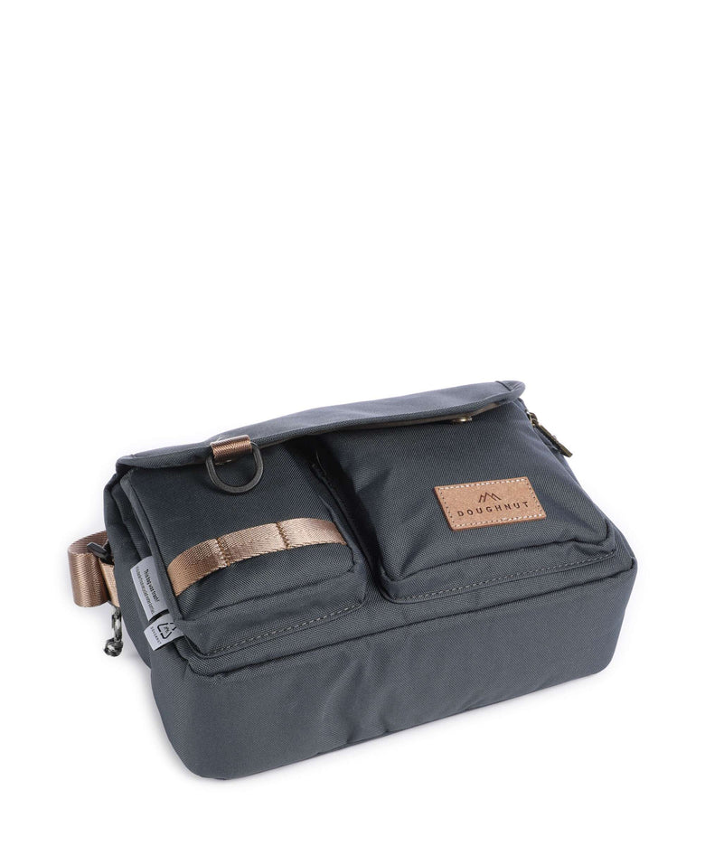 Doughnut Reborn Mission Lite Crossbody bag lake