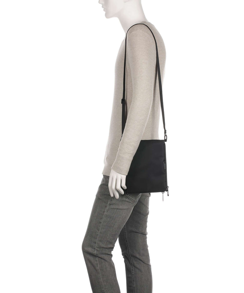 Côte&Ciel Sleek Nylon Inn S Crossbody bag black