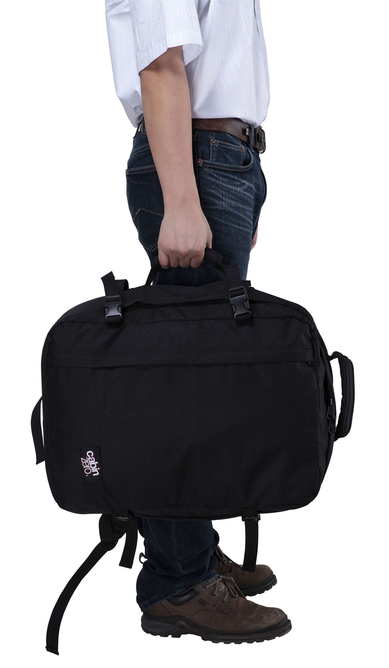 Cabin Zero Classic 44 Travel backpack gobi sands 