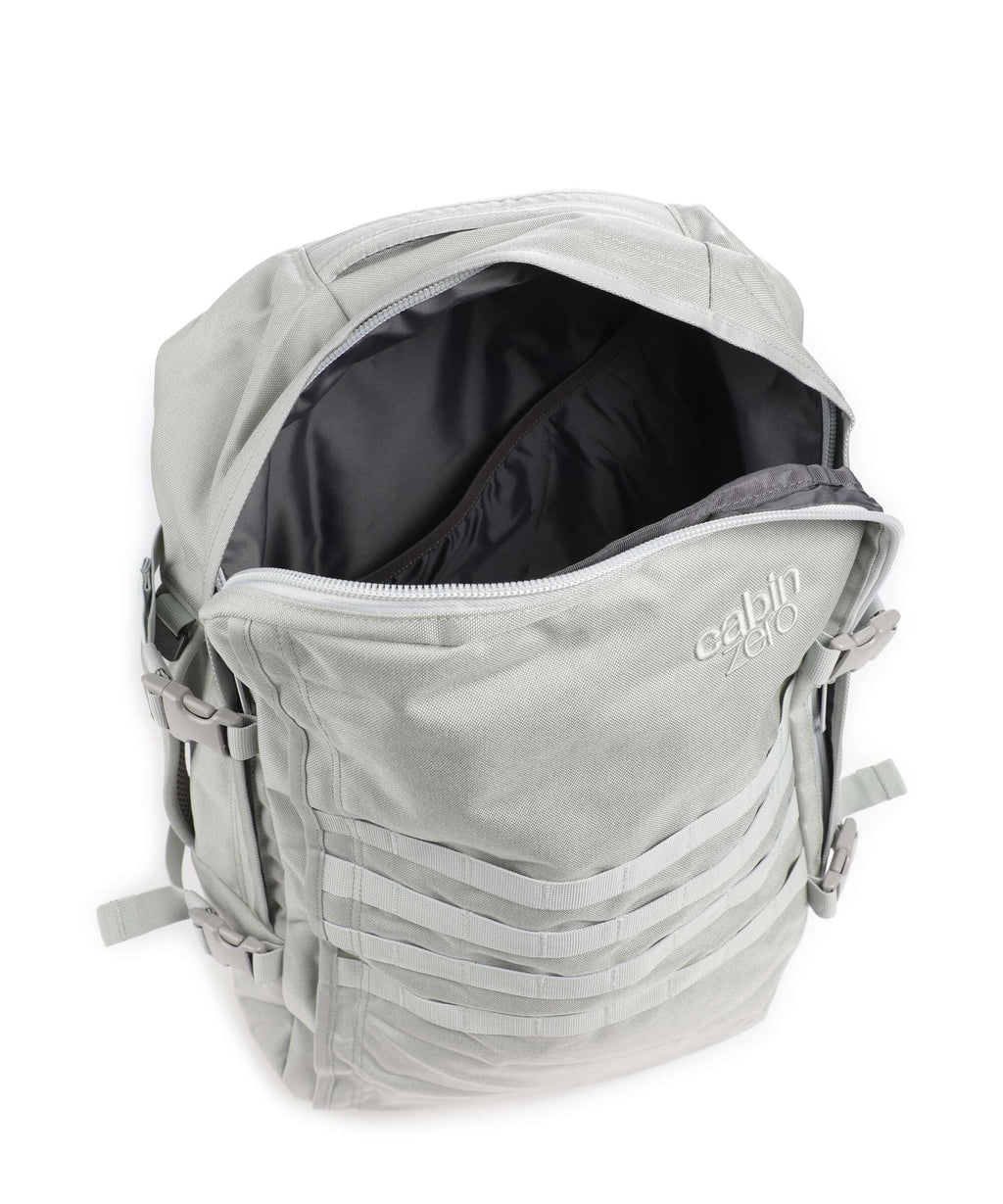 Cabin Zero Military 44 Travel backpack frosty morning