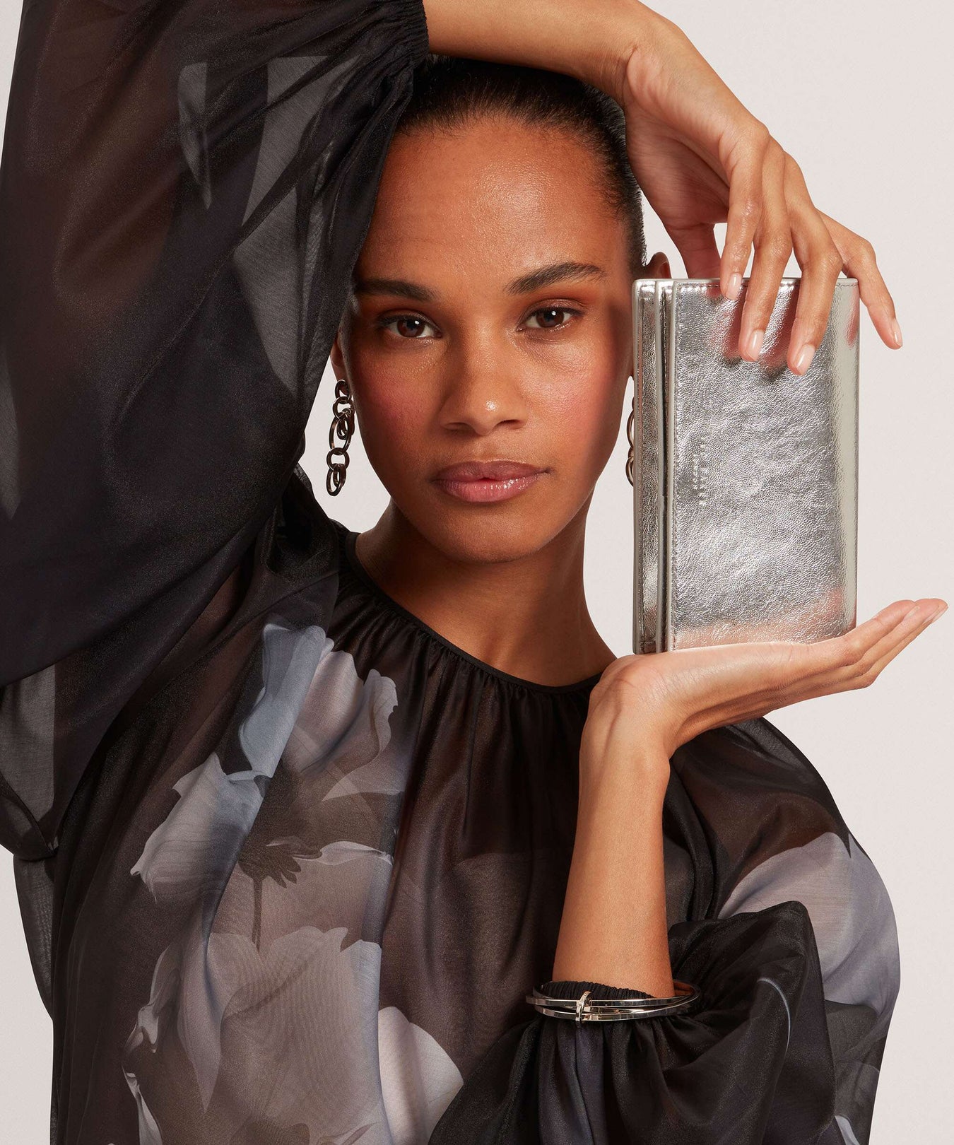 Ted Baker Mahiraa Crossbody bag silver