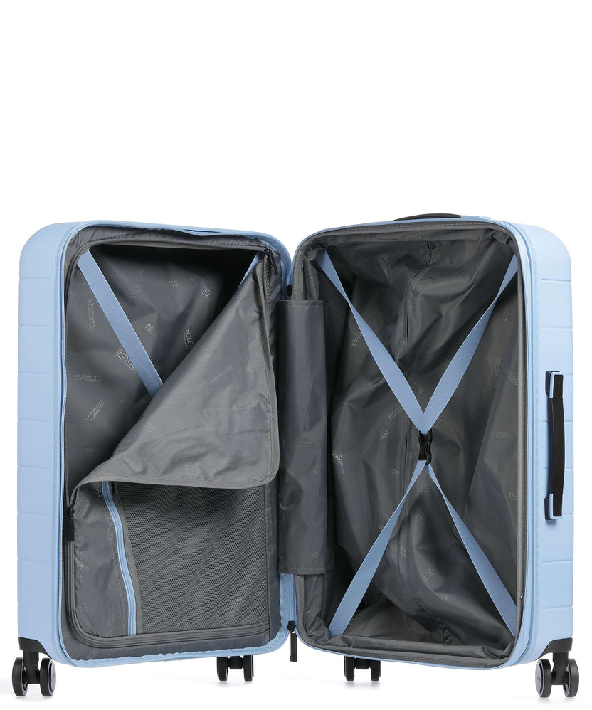 American Tourister Novastream Spinner (4 wheels) pastel blue