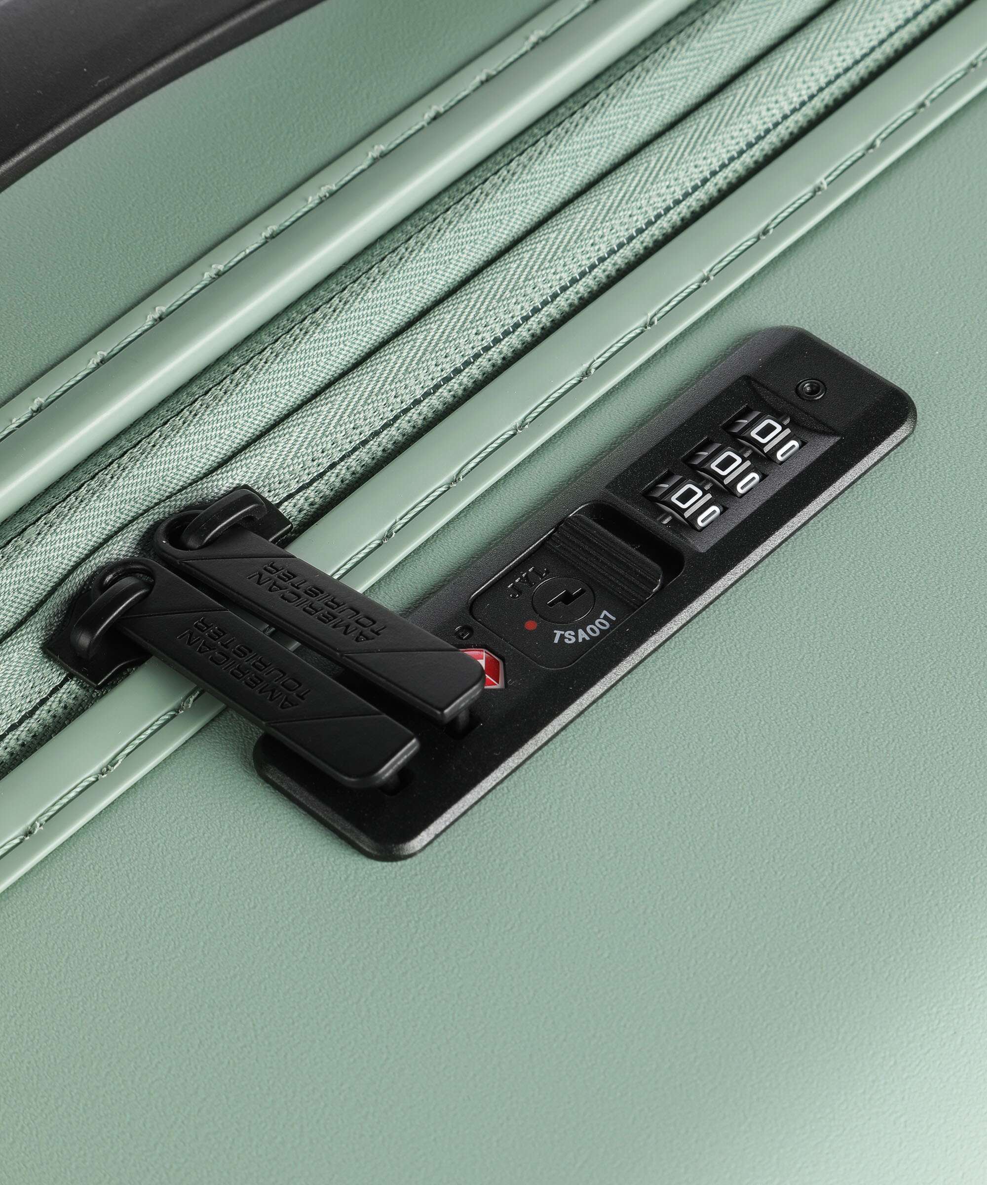 American Tourister Novastream Spinner (4 wheels) nomad green