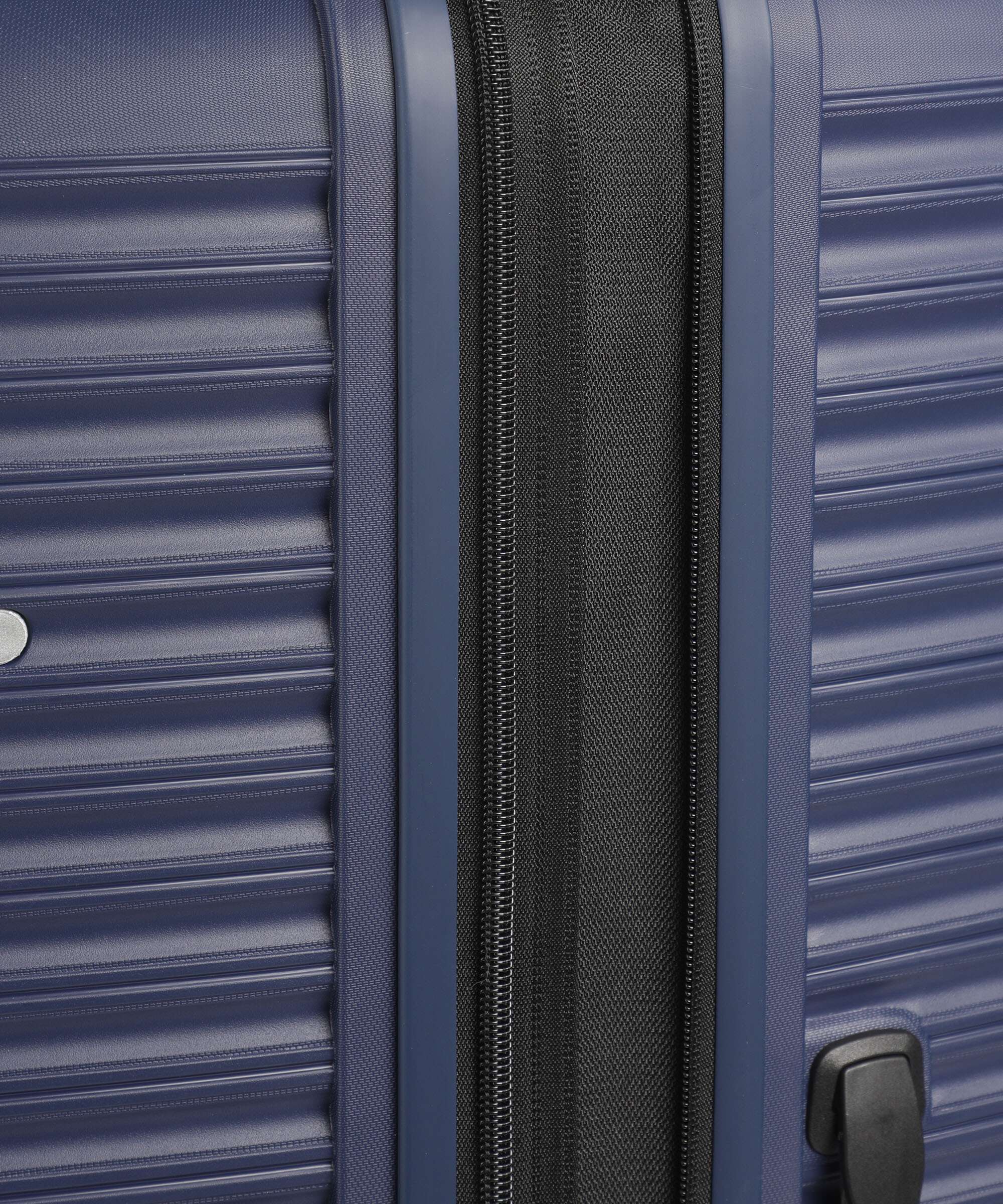 American Tourister Liftoff Suitcase set (4 wheels) midnight blue