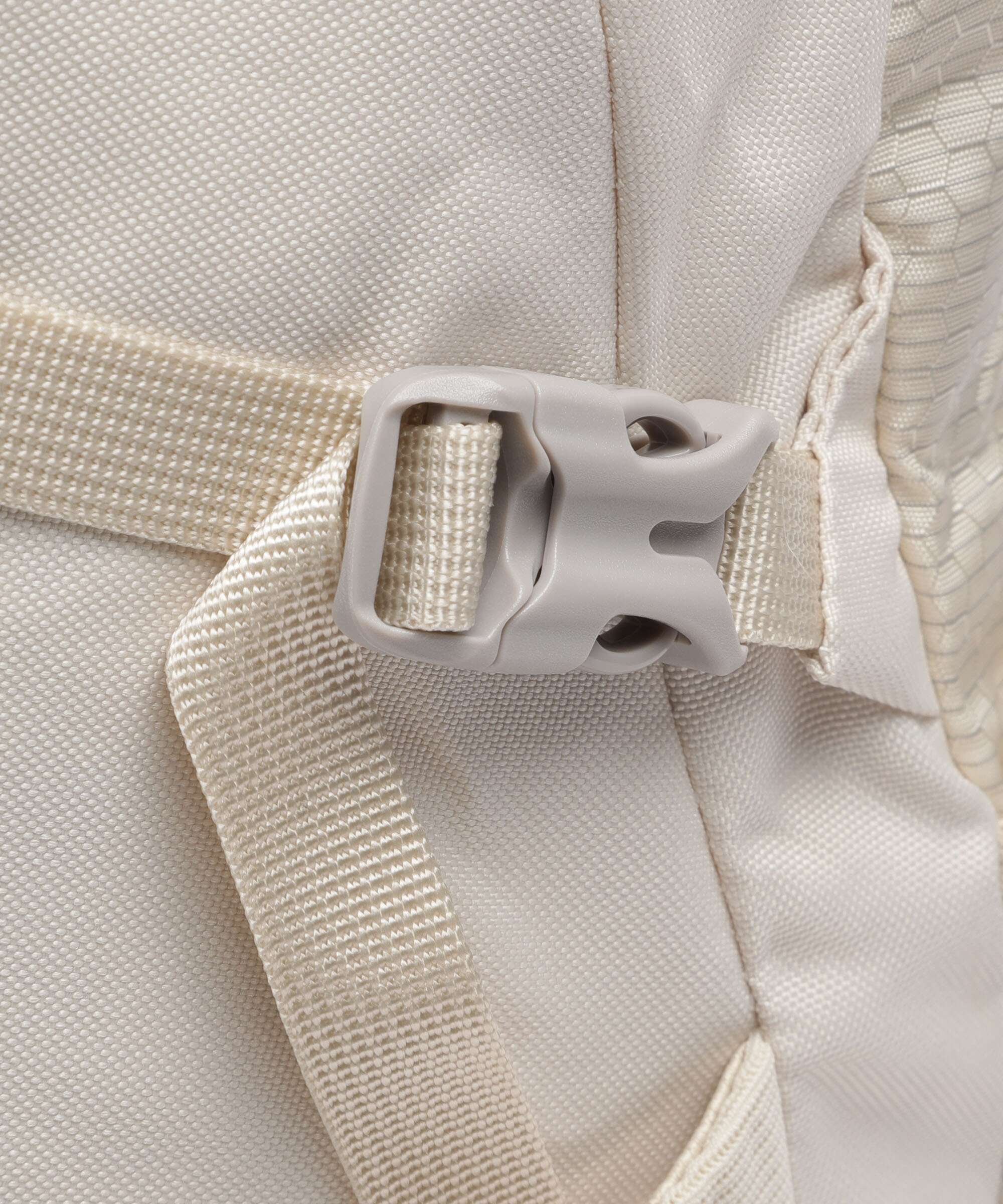 Gregory Nano 20 Hiking backpack chalk white