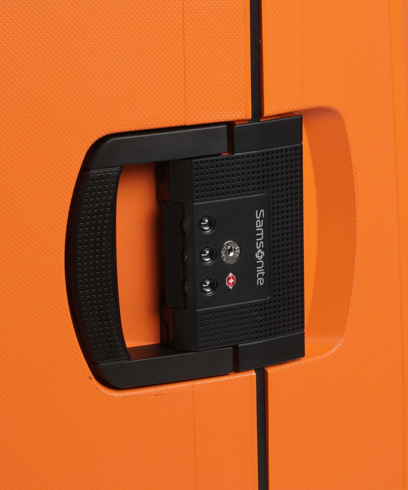 Samsonite S'Cure Spinner (4 wheels) apricot