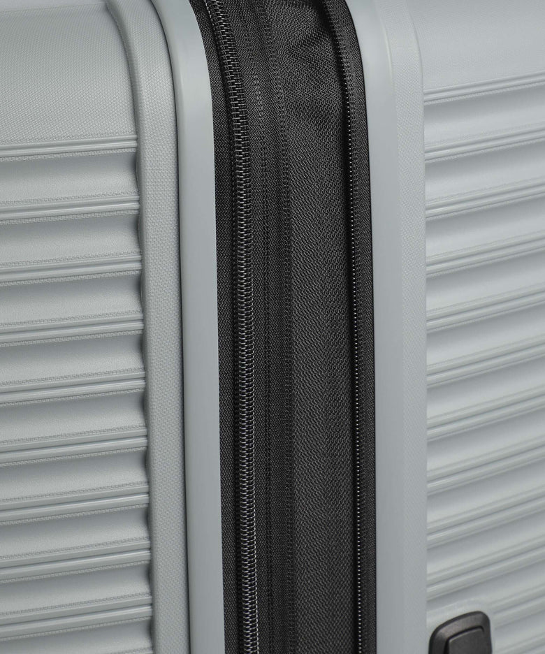 American Tourister Liftoff Suitcase set (4 wheels) charcoal grey