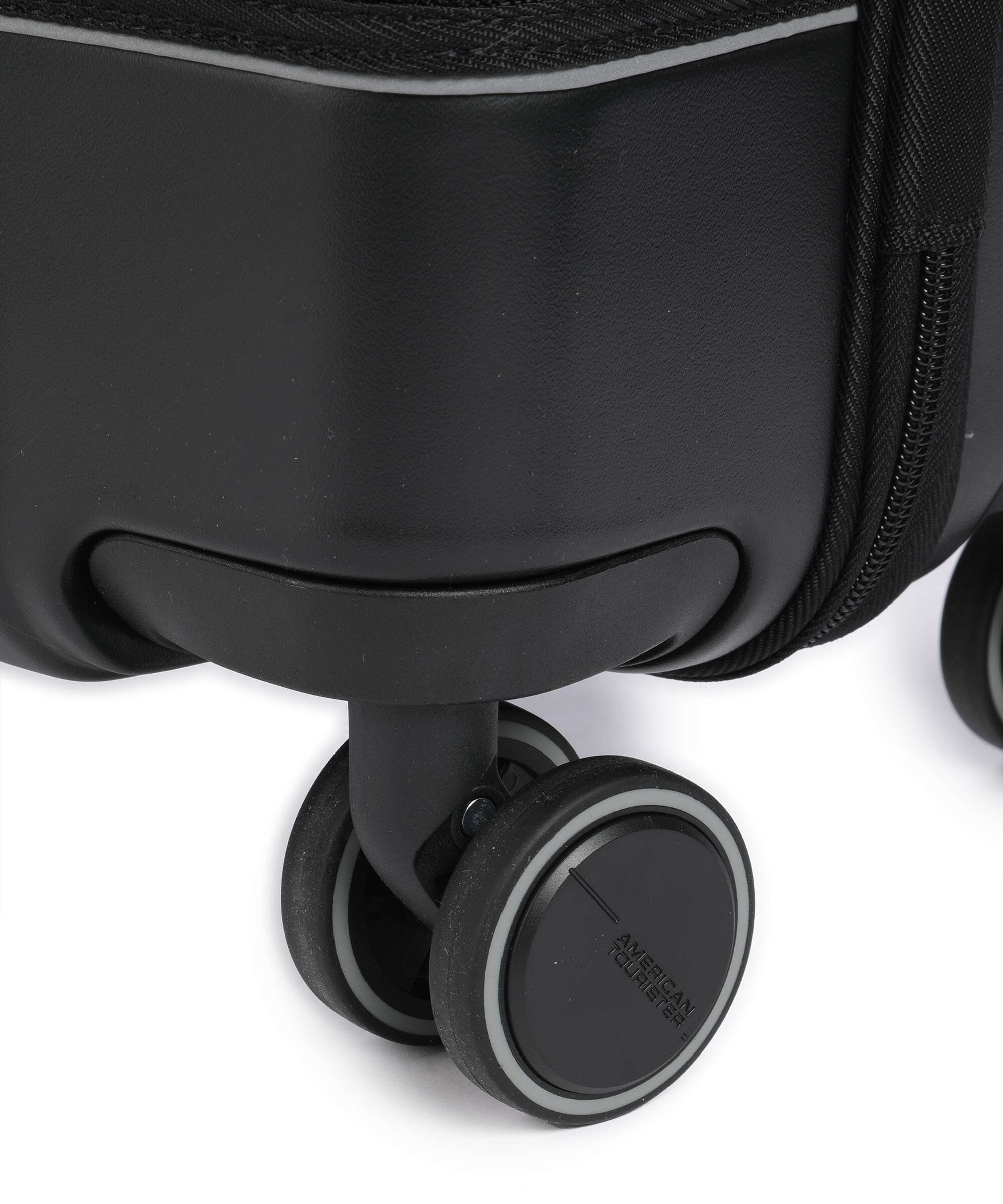 American Tourister Urban Track S Spinner (4 wheels) asphalt black