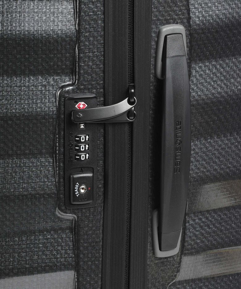 Samsonite Lite Shock Spinner (4 wheels) black
