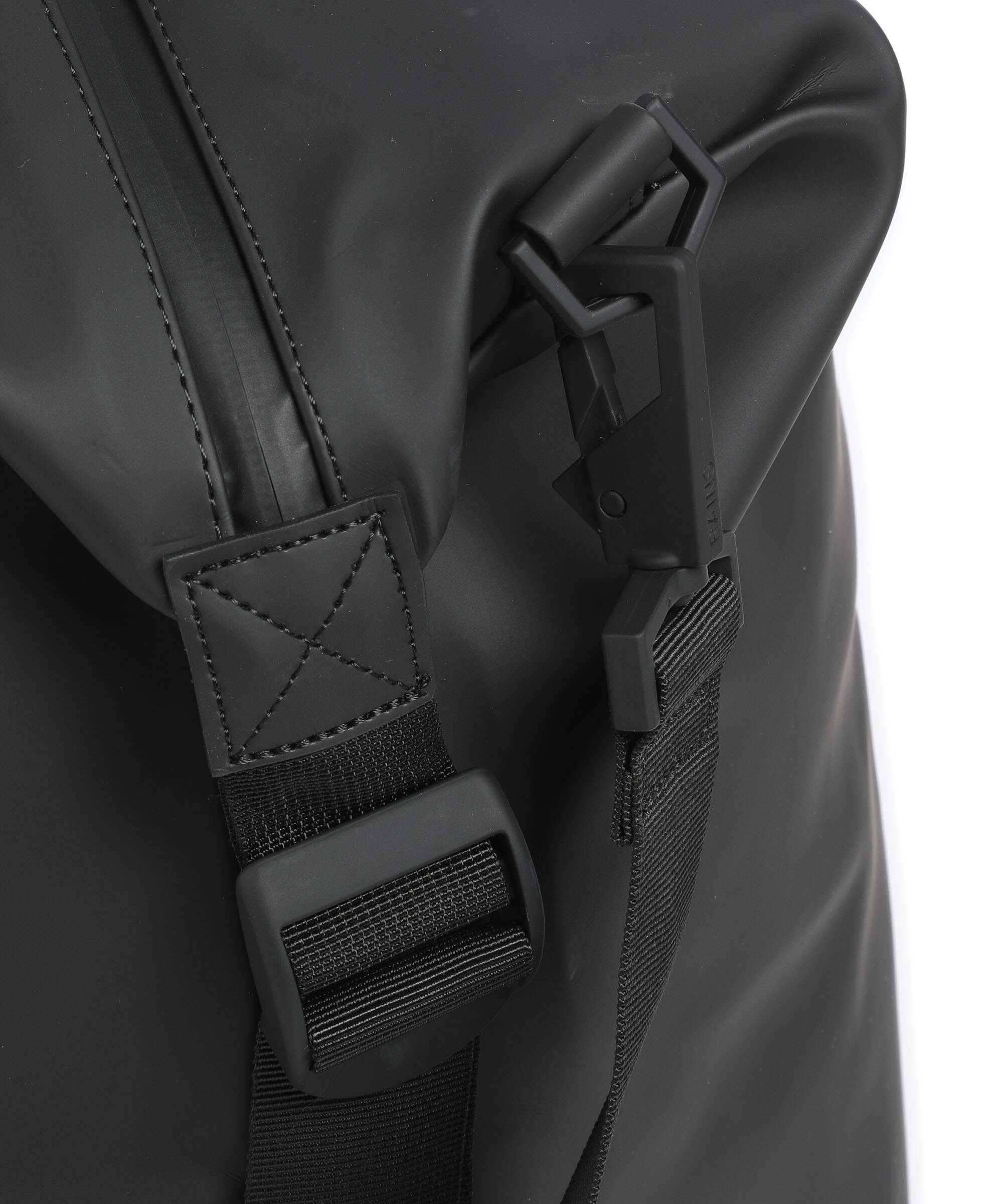 Rains Hilo Large Travel bag black