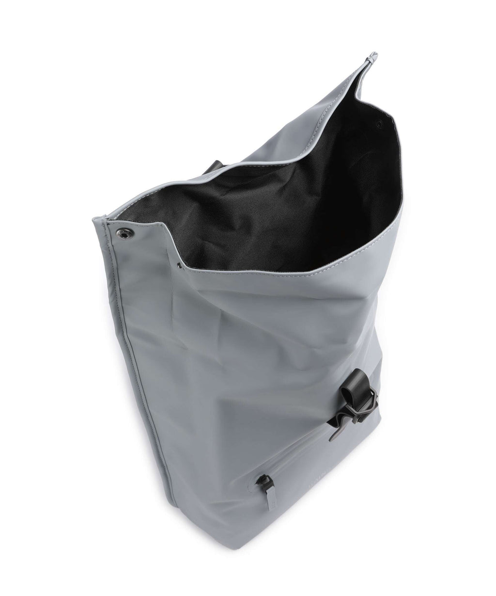 Rains Rolltop backpack pool
