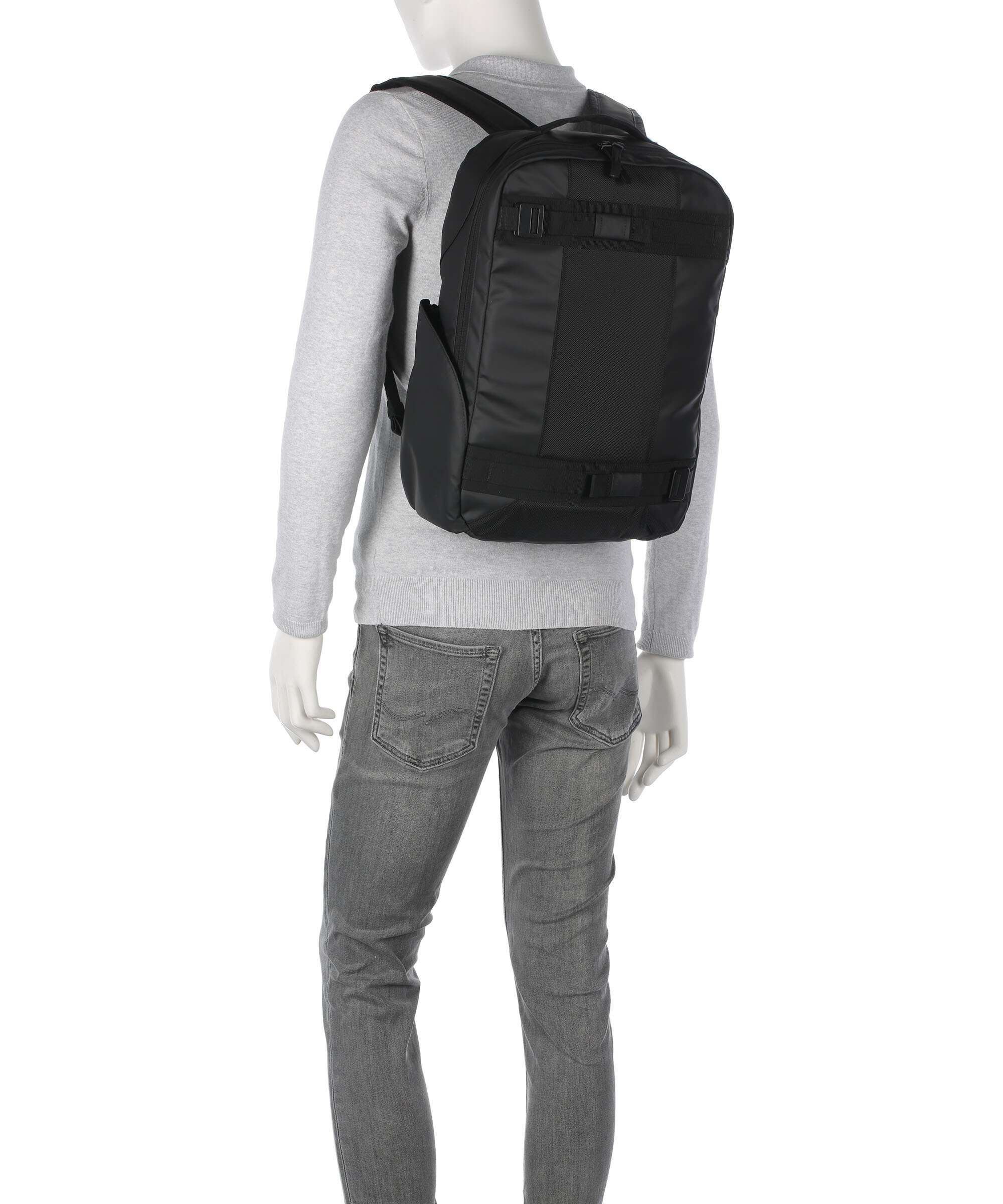 Db Skate 20L Backpack black out