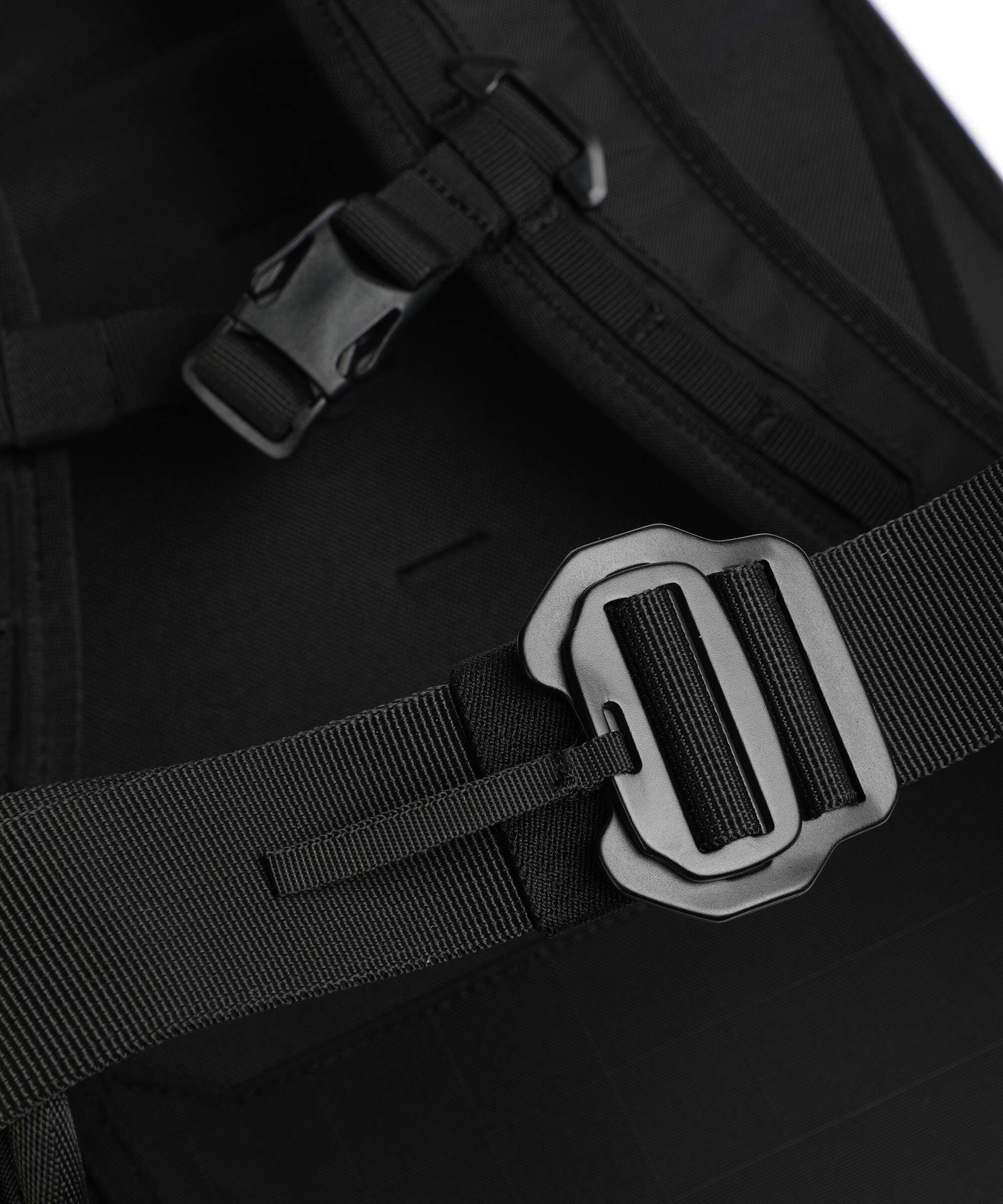 Db Backcountry 25 Backpack black out