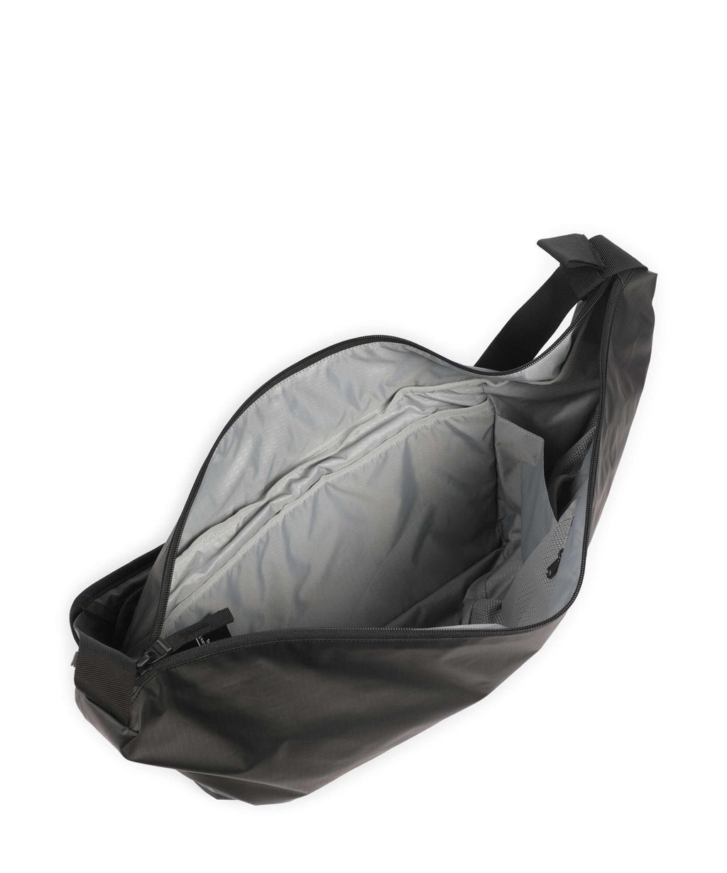 Db Ramverk 24 Sling bag black out