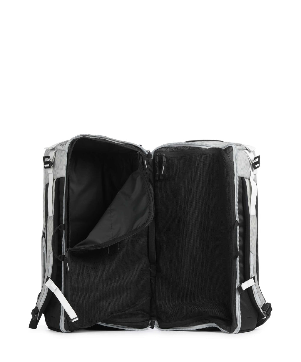 Db Roamer Pro 70 Travel backpack white noise