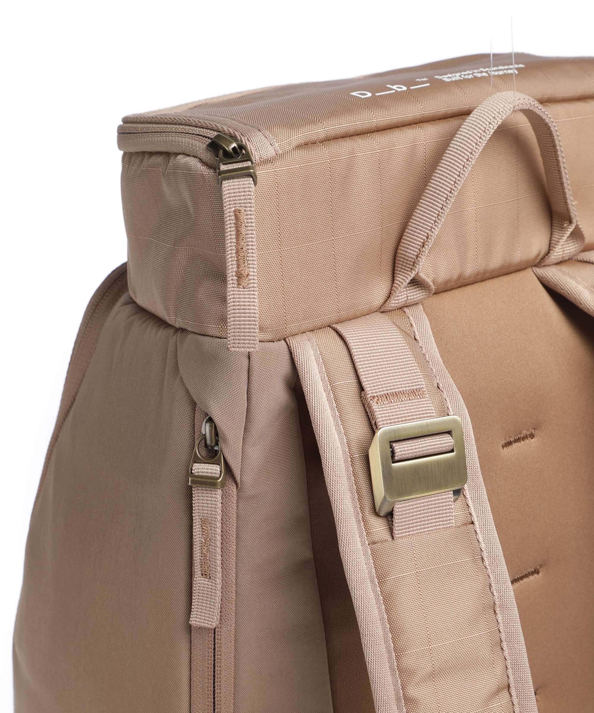 Db Hugger 30 Backpack affogato brown