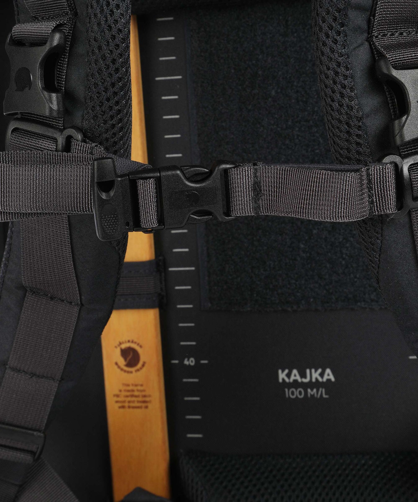 Fjällräven Kajka 100 Trekking backpack coal black