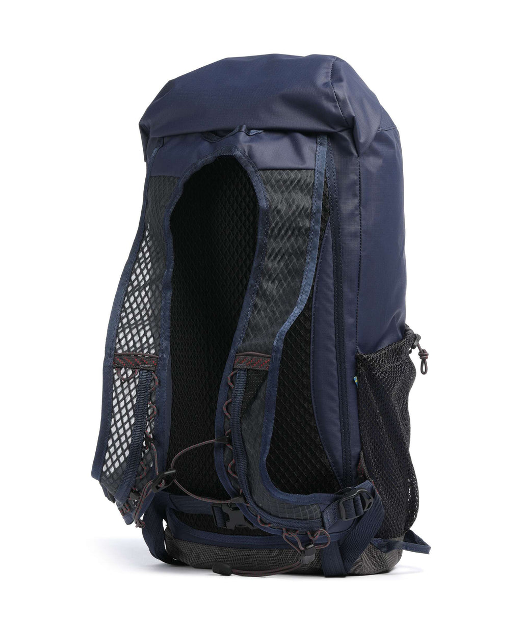 Klättermusen Fjörm 18 Trekking backpack dark hights