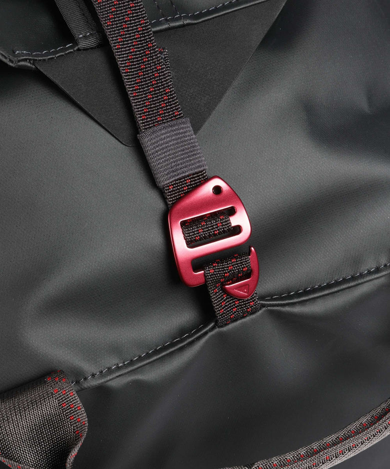 Klättermusen Ydalir 60 Travel bag raven