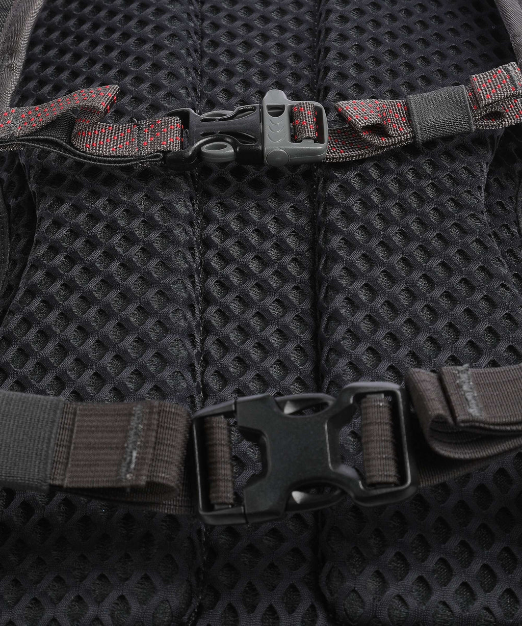 Klättermusen Delling 25 Hiking backpack raven